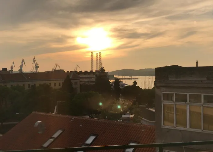 Pula Postcard View Apartment